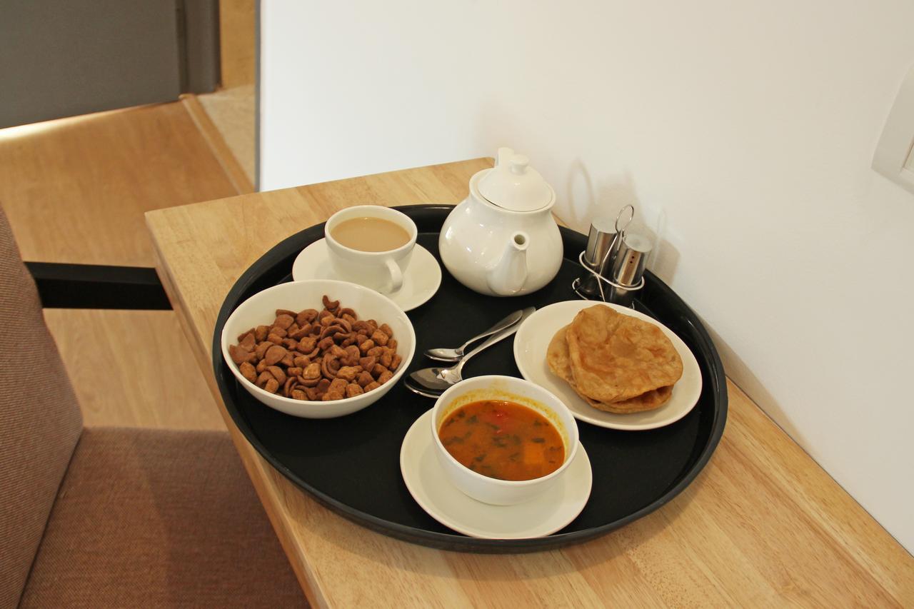 Oyo 11526 Hotel Apollo Agra  Εξωτερικό φωτογραφία