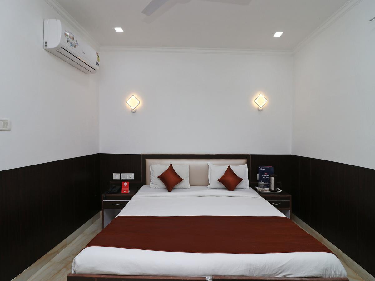 Oyo 11526 Hotel Apollo Agra  Εξωτερικό φωτογραφία